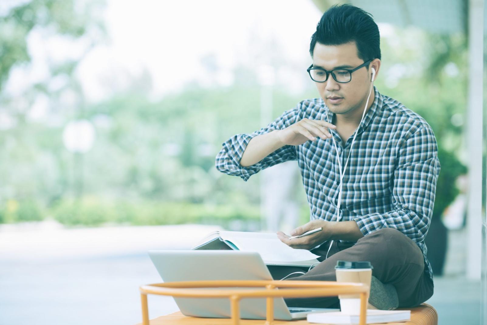 Teamarbeit an interaktiven Lernkonzepten